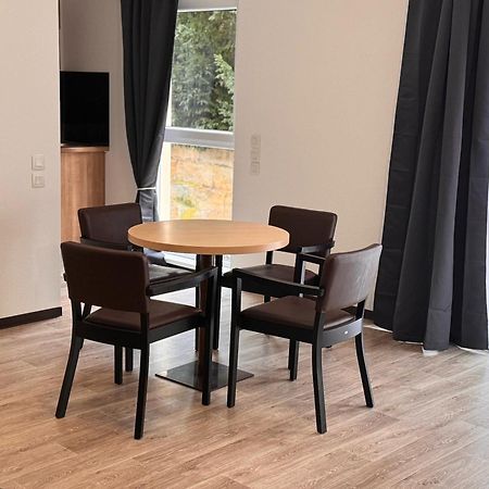 Kosy Appart'Hotel 7Eme Art Сент-Аволд Екстериор снимка