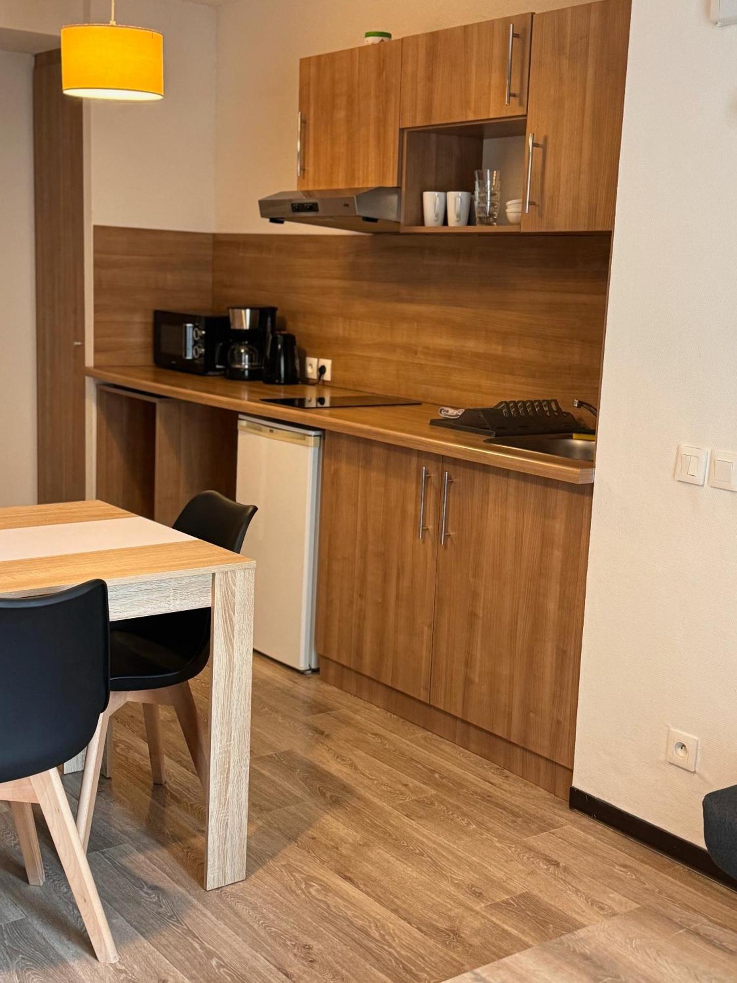 Kosy Appart'Hotel 7Eme Art Сент-Аволд Екстериор снимка