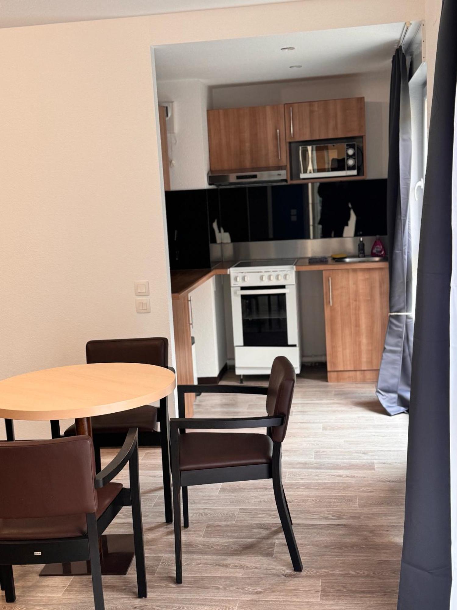 Kosy Appart'Hotel 7Eme Art Сент-Аволд Екстериор снимка